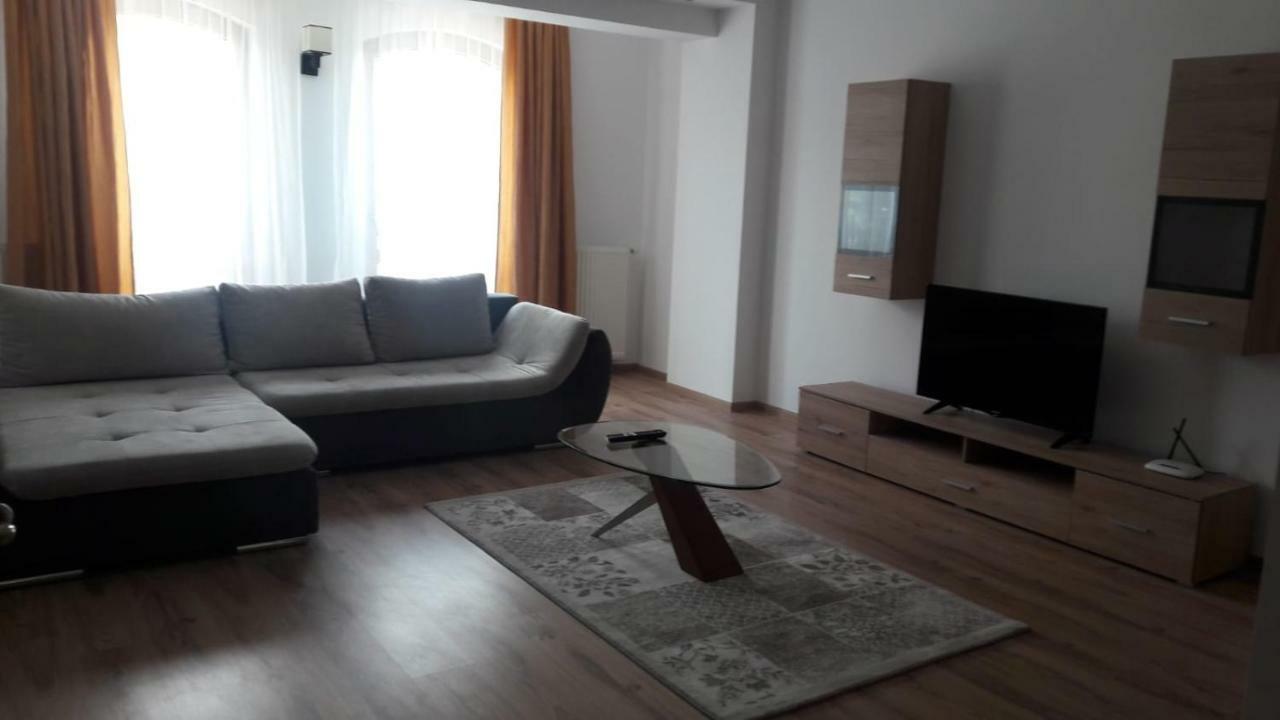 Travel Homzzz Apartments Târgu-Mureş Exteriér fotografie