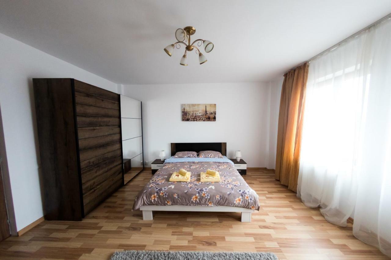 Travel Homzzz Apartments Târgu-Mureş Exteriér fotografie