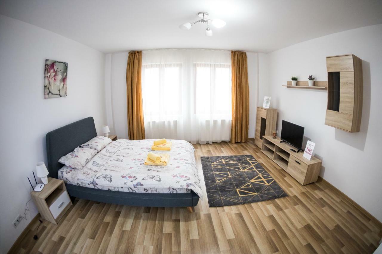 Travel Homzzz Apartments Târgu-Mureş Exteriér fotografie